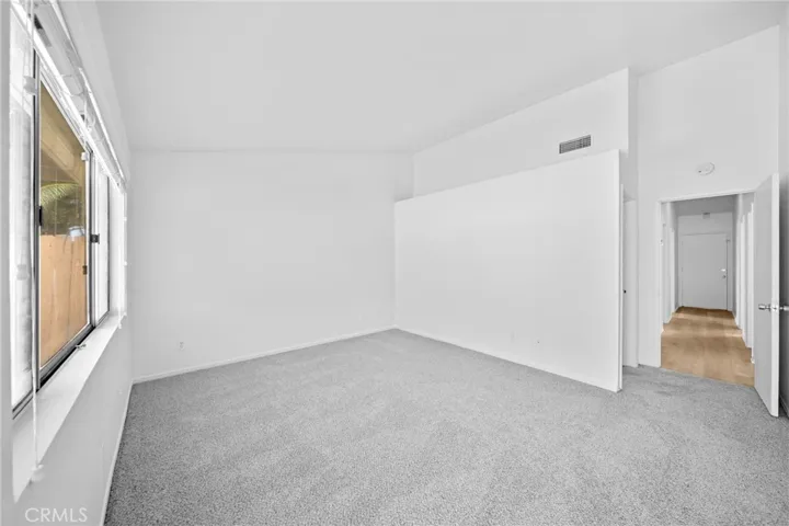 42 Whirlaway, Perris, California 92571