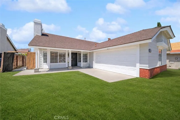 42 Whirlaway, Perris, California 92571