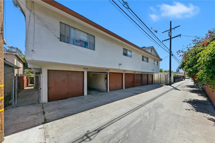 245 E Artesia, Long Beach, California 90805