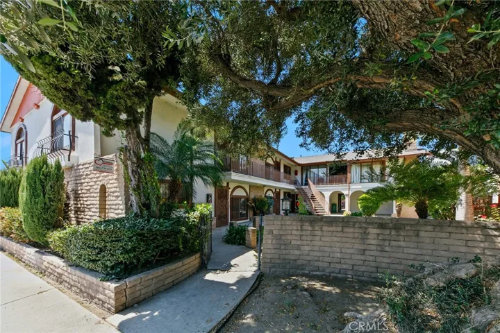 245 E Artesia, Long Beach, California 90805
