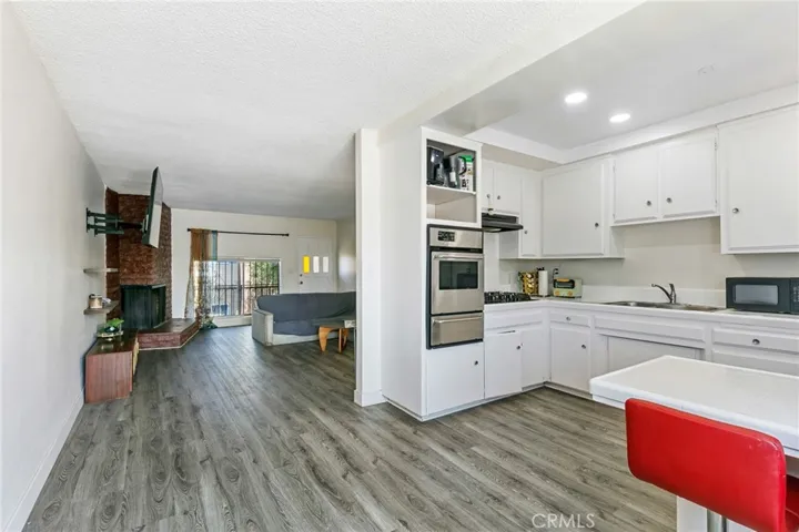 245 E Artesia, Long Beach, California 90805