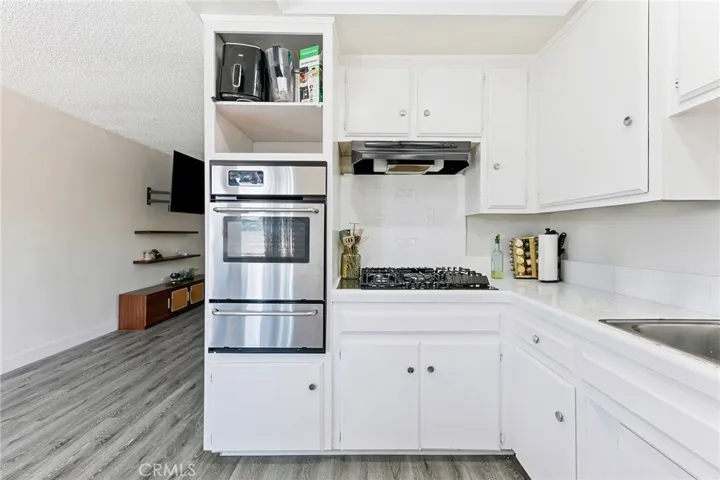 245 E Artesia, Long Beach, California 90805