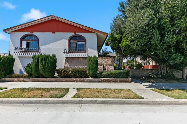 245 E Artesia, Long Beach, California 90805