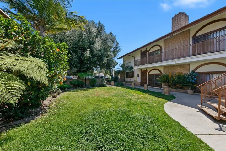 245 E Artesia, Long Beach, California 90805