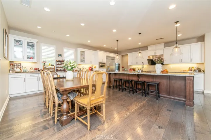 220 Barnes Road, Tustin, California 92782