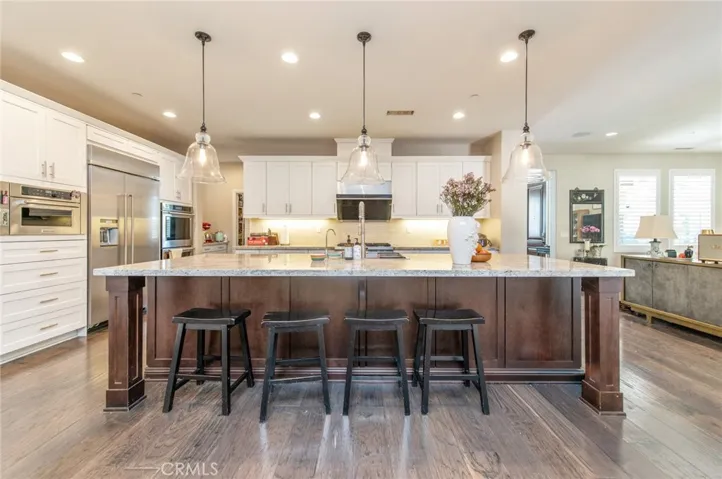 220 Barnes Road, Tustin, California 92782
