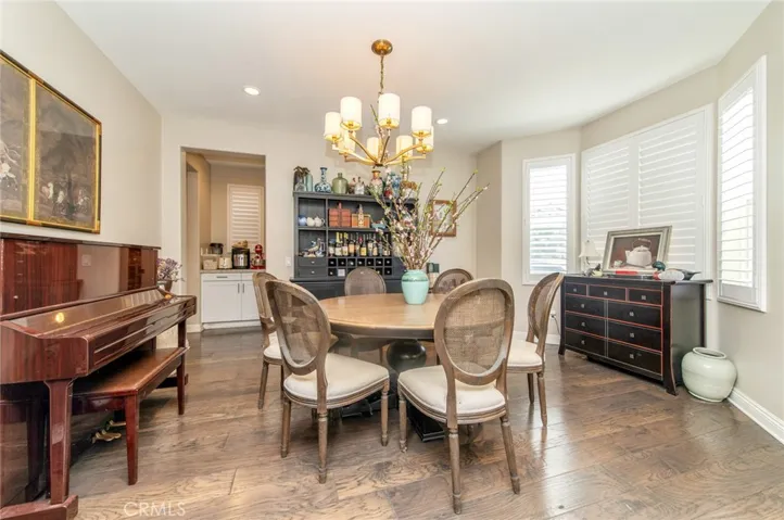 220 Barnes Road, Tustin, California 92782