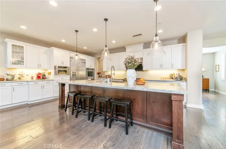 220 Barnes Road, Tustin, California 92782