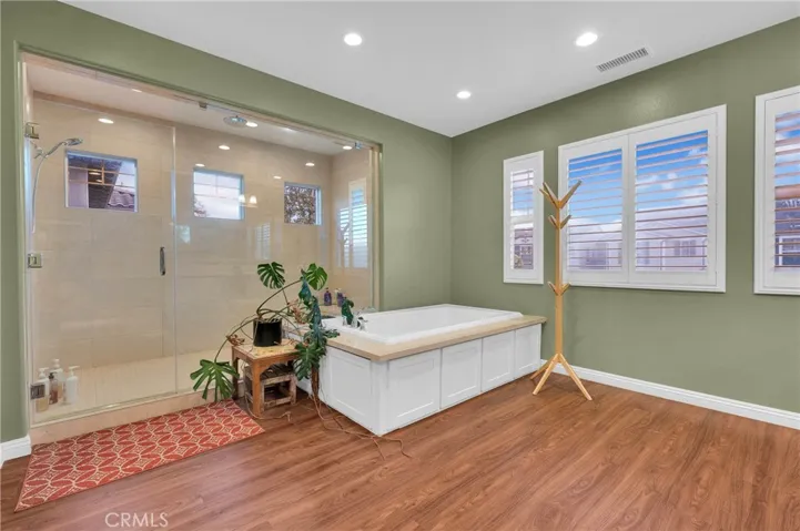 220 Barnes Road, Tustin, California 92782