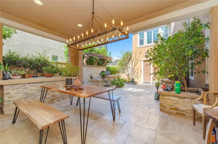 220 Barnes Road, Tustin, California 92782
