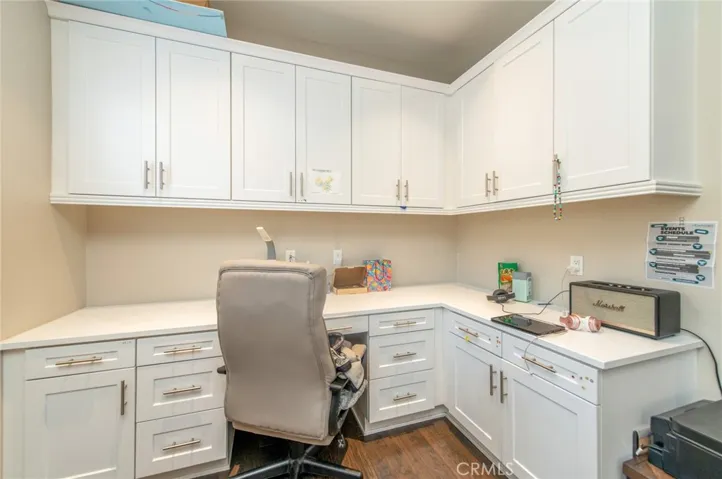 220 Barnes Road, Tustin, California 92782