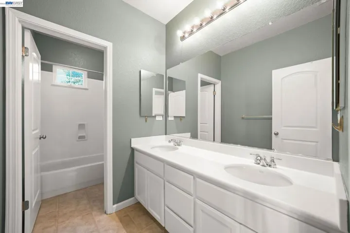 3132 Ashbrook Ln, San Ramon, California 94582