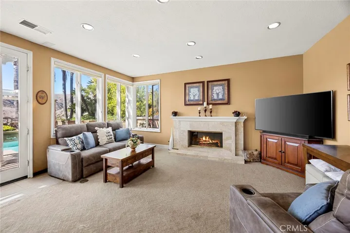 Spacious Family Room