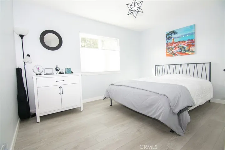 21865 Jinetes, Mission Viejo, California 92691