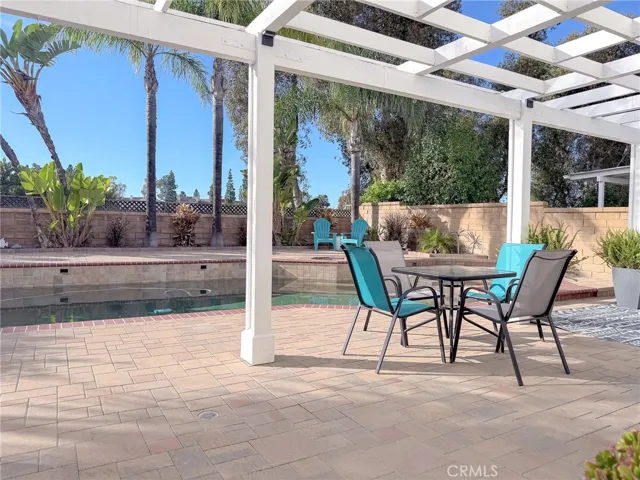 21865 Jinetes, Mission Viejo, California 92691