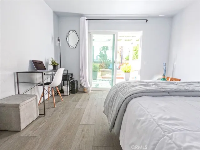 21865 Jinetes, Mission Viejo, California 92691