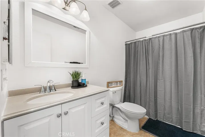 45420 Fairbanks, Lancaster, California 93534