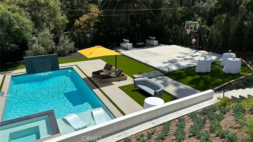 1400 E Palm Street, Altadena, California 91001