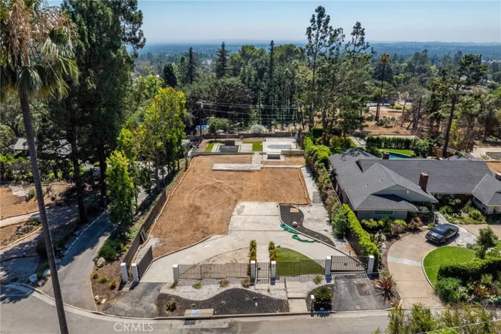1400 E Palm Street, Altadena, California 91001