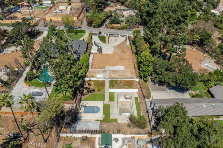 1400 E Palm Street, Altadena, California 91001