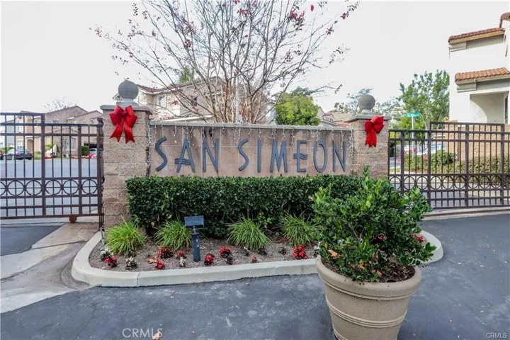 11 Mondrian, Aliso Viejo, California 92656