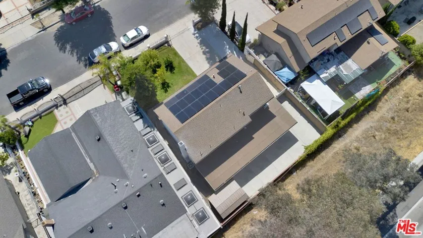 7901 Babcock Avenue, North Hollywood, California 91605
