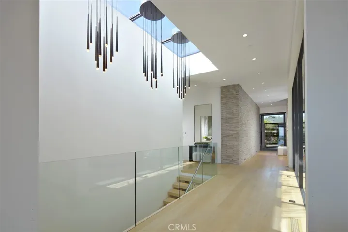 1201 Dolphin, Corona Del Mar, California 92625