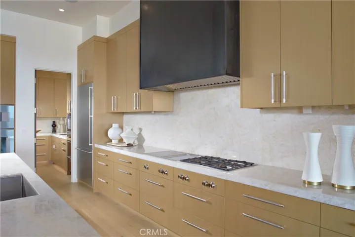 1201 Dolphin, Corona Del Mar, California 92625