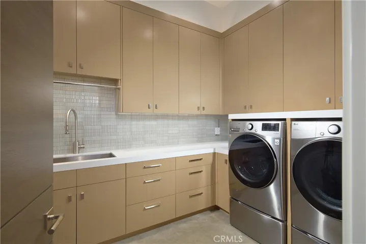 1201 Dolphin, Corona Del Mar, California 92625
