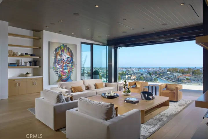 1201 Dolphin, Corona Del Mar, California 92625