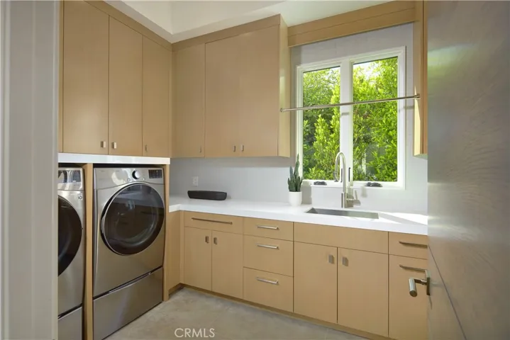 1201 Dolphin, Corona Del Mar, California 92625