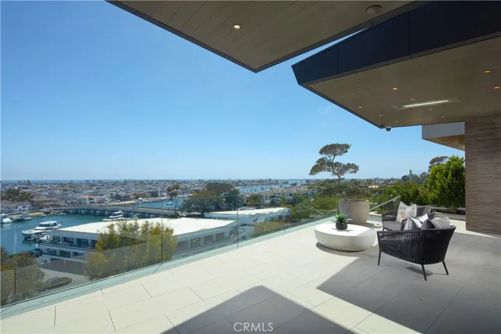 1201 Dolphin, Corona Del Mar, California 92625