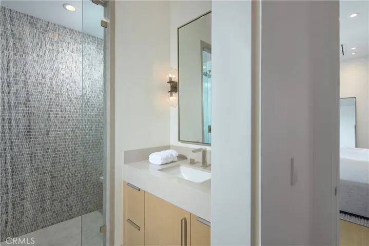 1201 Dolphin, Corona Del Mar, California 92625