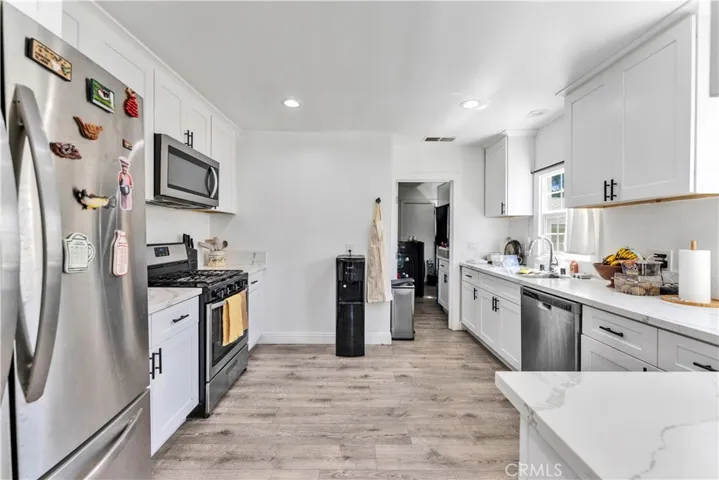 Front unit kitchen