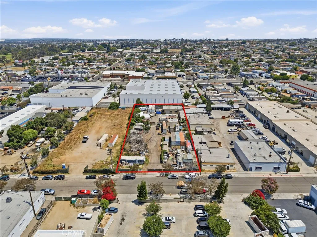 1635 W 130th