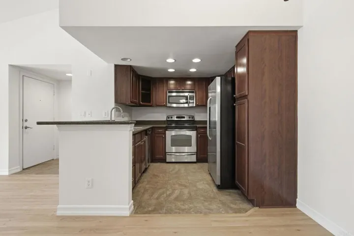 15387 Maturin Drive 231, San Diego, California 92127