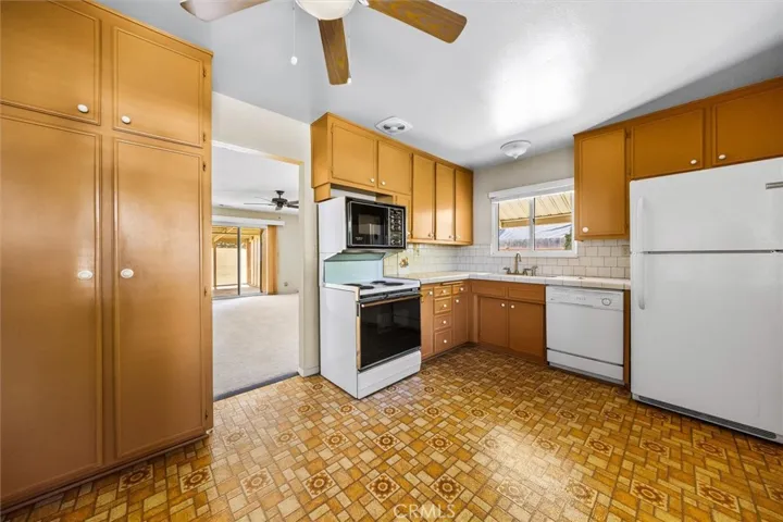 1229 Dorothy, Paso Robles, California 93446