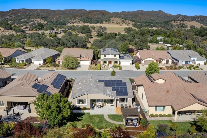 11250 Avion, Atascadero, California 93422