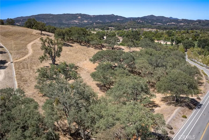 11250 Avion, Atascadero, California 93422