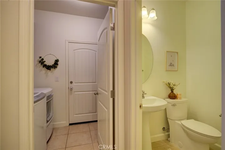 11250 Avion, Atascadero, California 93422