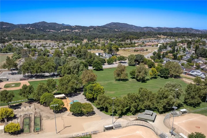 11250 Avion, Atascadero, California 93422
