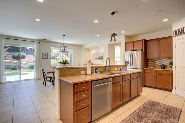 11250 Avion, Atascadero, California 93422