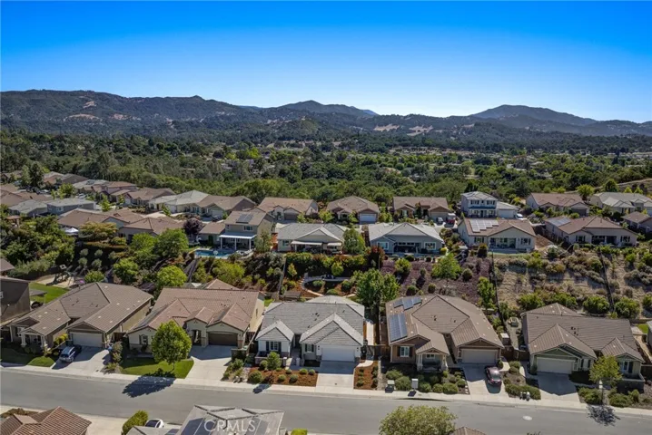 11250 Avion, Atascadero, California 93422