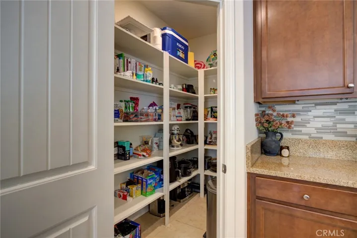 11250 Avion, Atascadero, California 93422