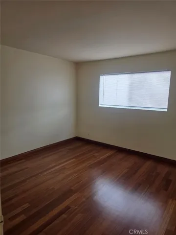 18601 Collins Street D7, Tarzana, California 91356