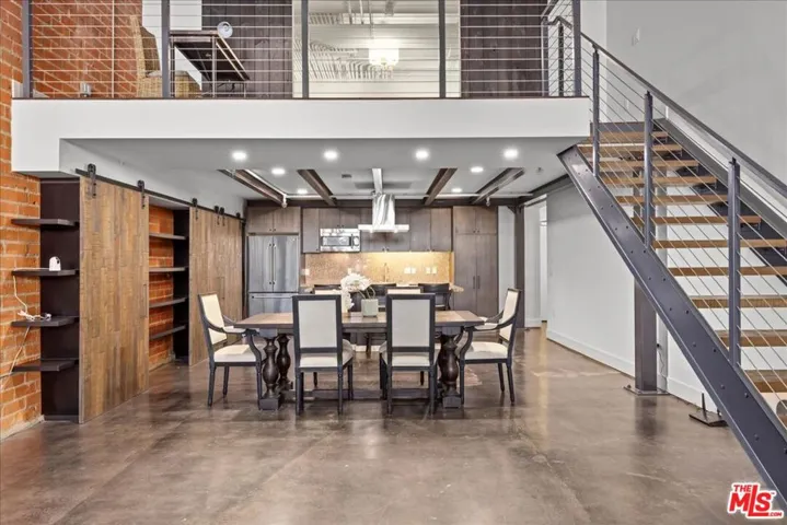 120 S Hewitt Street 6, Los Angeles, California 90012