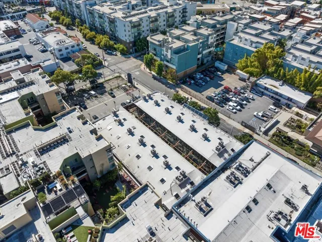 120 S Hewitt Street 6, Los Angeles, California 90012
