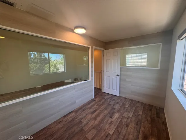Office/Guest Room
