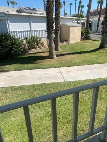 Railing 2