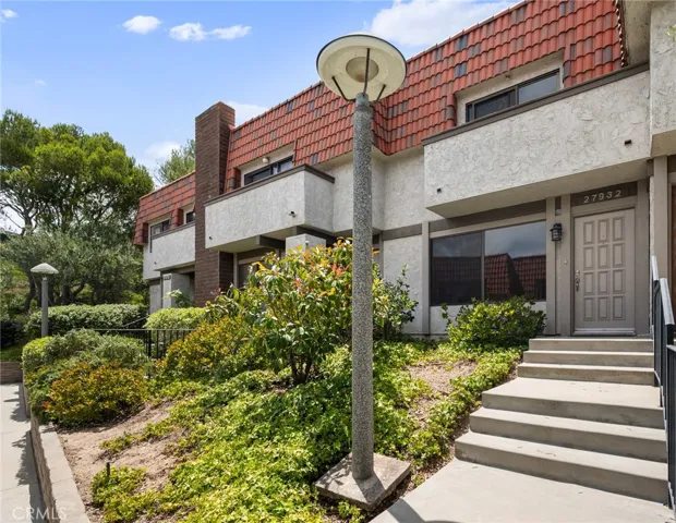 27932 Ridgebrook Court, Rancho Palos Verdes, California 90275